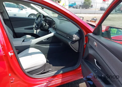 2021 Hyundai Elantra Limited из США, поврежденный, VIN 5NPLP4AG4MH027299